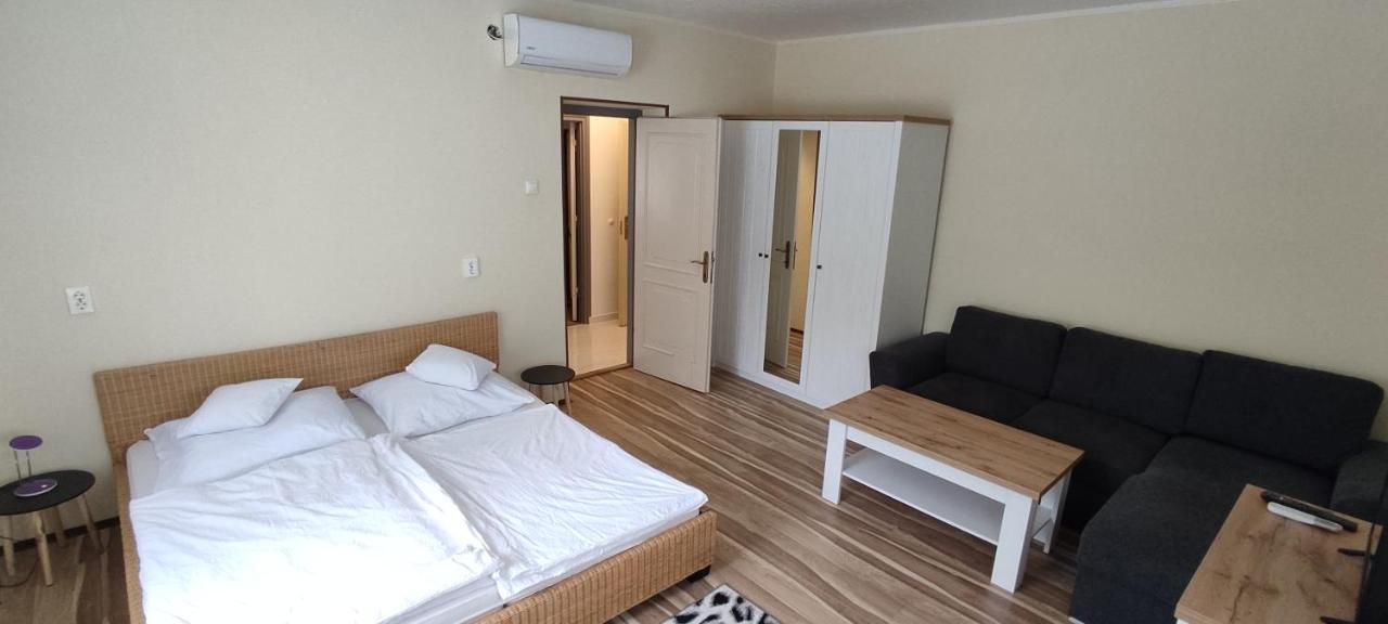 巴拉顿菲赖德Lila Fuge Apartman公寓 外观 照片